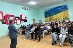 photo_5397788123519383785_y