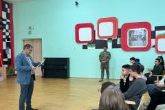 photo_5397788123519383786_y