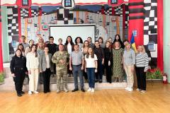 photo_5397788123519383790_y