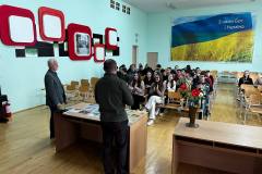 photo_5379806263682126342_y